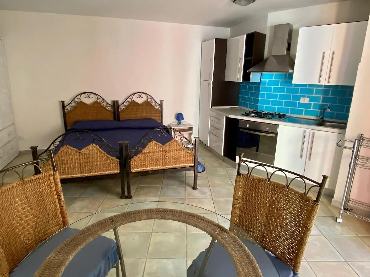 Aparthotel Residenze Il Girasole Golfo Aranci 0*,  Italia