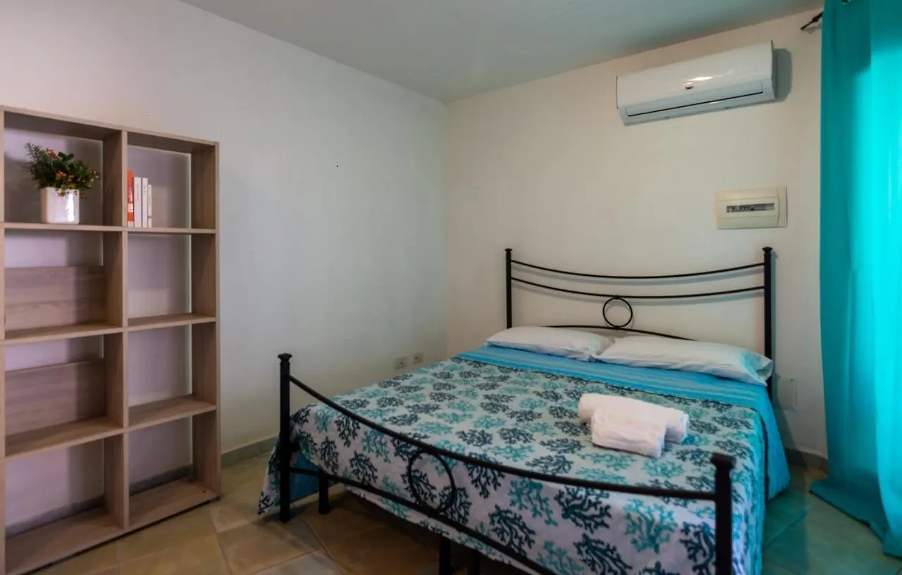 Aparthotel Residenze Il Girasole Golfo Aranci 0*,  Italia